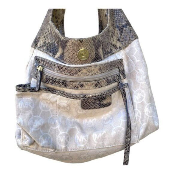 Michael Kors Soft Grey Snakeskin Fulton Bag w/Gold Logo Hardware - Picture 9 of 13